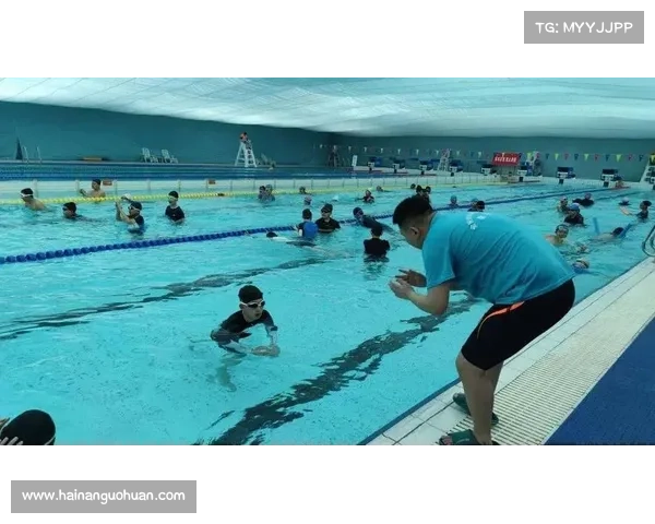 暑期青少年游泳培训报名开启 各市泳池开放时段全面延长